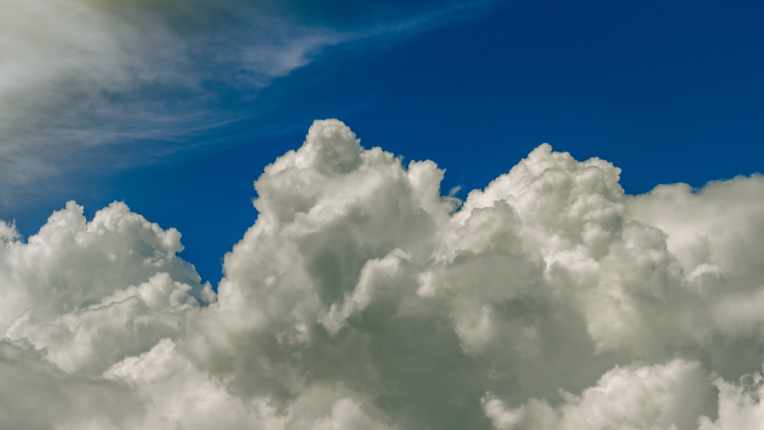 Twin vs Single Screw Extruder: Best for Uptime (2026)